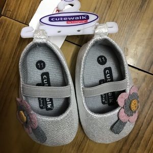 Baby shoes